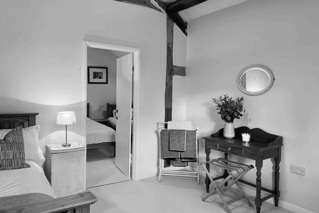Upper Heath Farm - Stable Cottage Ludlow Craven Arms Extérieur photo